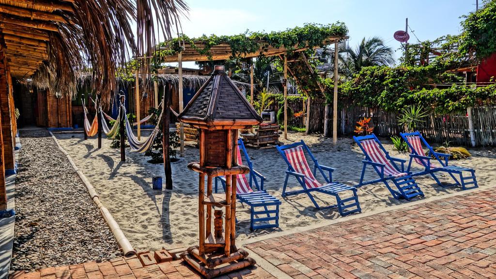 Psygon Surf Camp Pansiyon Máncora Dış mekan fotoğraf