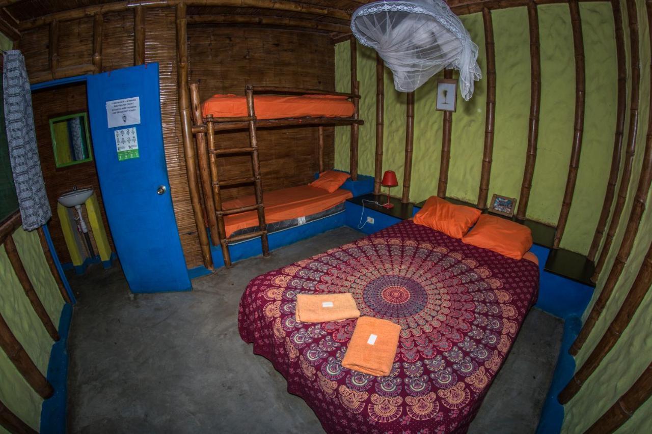 Psygon Surf Camp Pansiyon Máncora Dış mekan fotoğraf